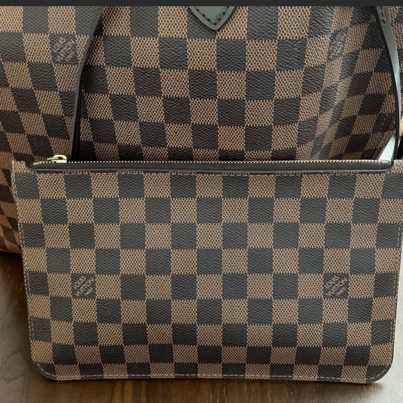 Louis Vuitton Damier Neverfull Pouch/Clutch- BRAND NEW - Picture 8 of 12